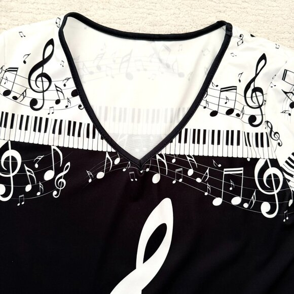 Music Notes Long Sleeve Top Size M Black White V Neck Piano Keys Print - Picture 8 of 9